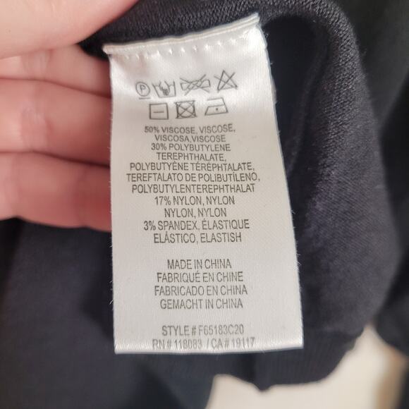 Minnie Rose black puff sleeve sweater dress Size Small Minimal Clean Girl - Picture 7 of 9